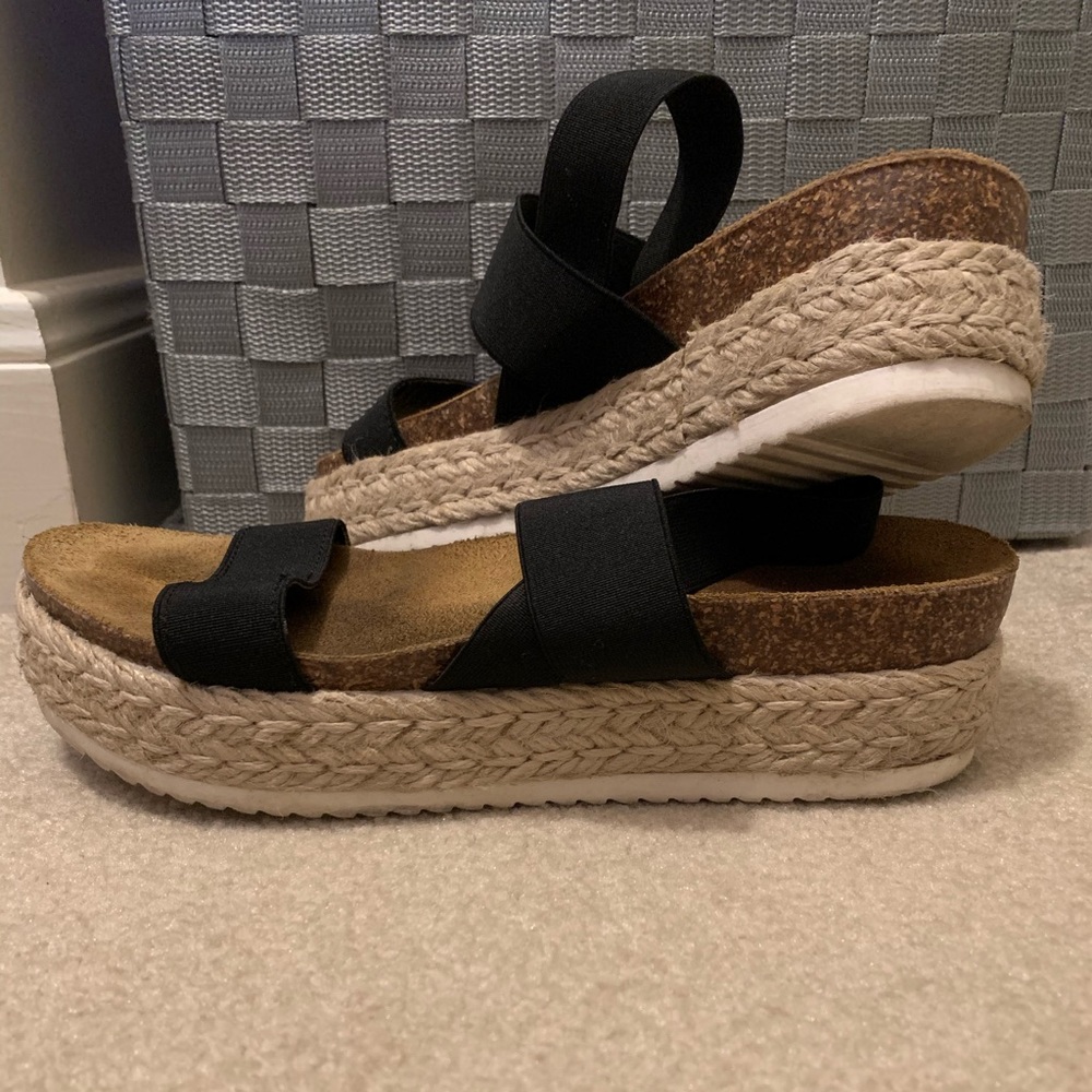 Espadrille platform shoes